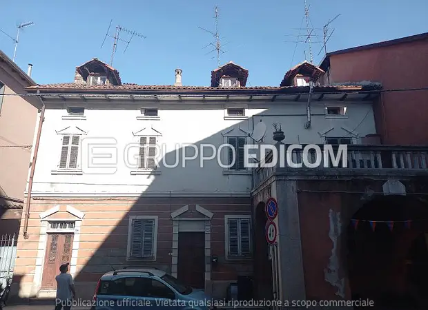 Abitazione di tipo popolare in Via Martiri della Libertà, 126 - 1