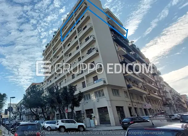 Abitazione di tipo civile in Piazza XIII Vittime, 40 - 1