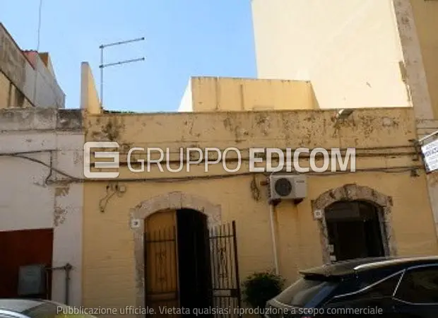 Abitazione di tipo popolare in Via degli Orti di San Giorgio, 19 - 1