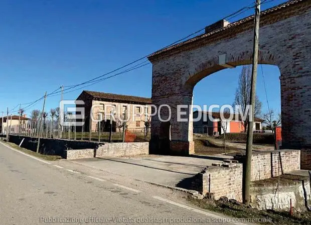 Fabbricato in corso di costruzione in Via Cerchiara - 1