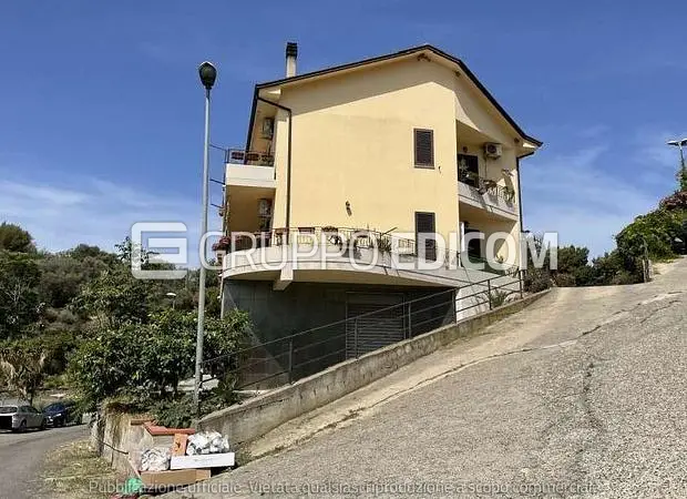 Fabbricati costruiti per esigenze commerciali in Contrada San Marco - 1