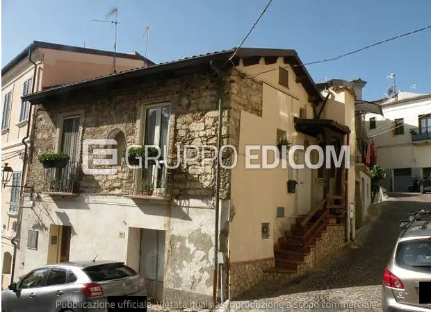 Abitazione di tipo economico in via Discesa Carbone, 45 - 1