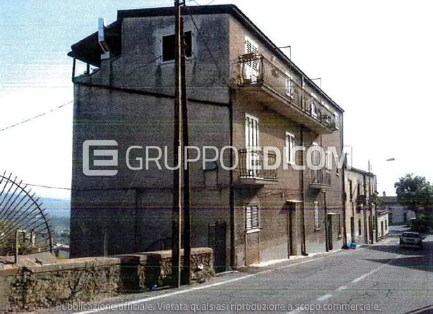 Abitazione di tipo economico in Via Roma, 23 - 1