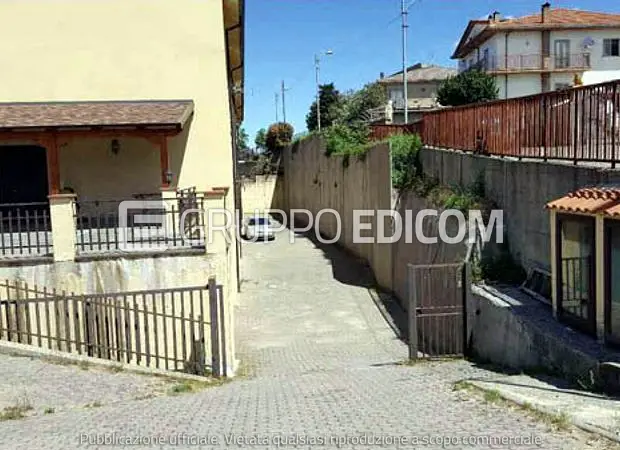 Edifici a destinazione particolare in Traversa Prima di Via Viali, 1 - 1