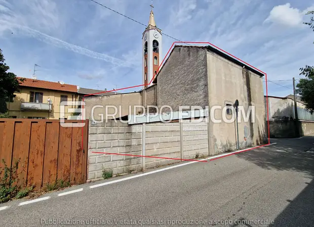 Negozi, botteghe in Via Madonna del Carmine, 22 - 1