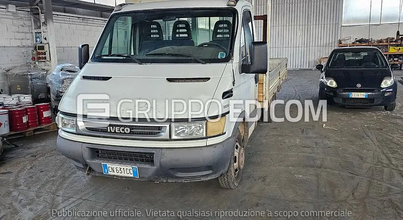 Camion, veicoli commerciali - 1